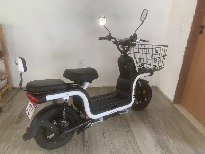 BEE U1  ZERADA 127KM RODADOS SEM O CESTO