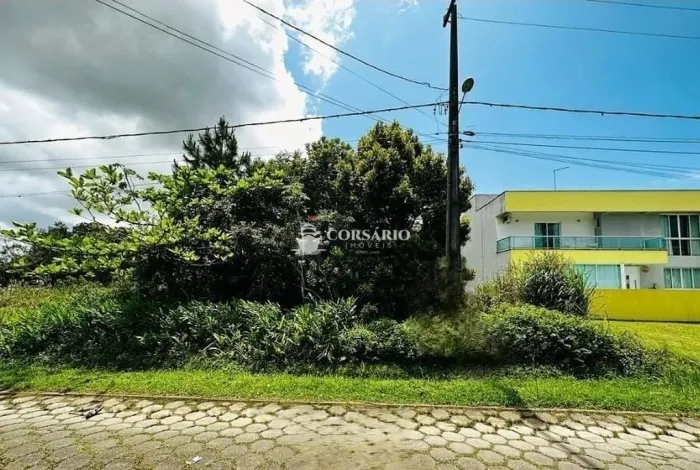 Terreno de 450m² a venda no Atami Norte