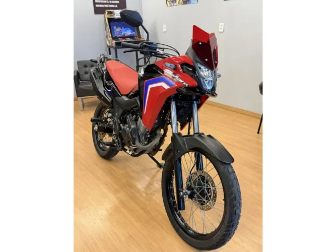 Honda Xre 300 sahara rally 2026