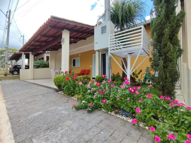Casa Elegante no Condomínio Girassóis  Caldas Novas/GO