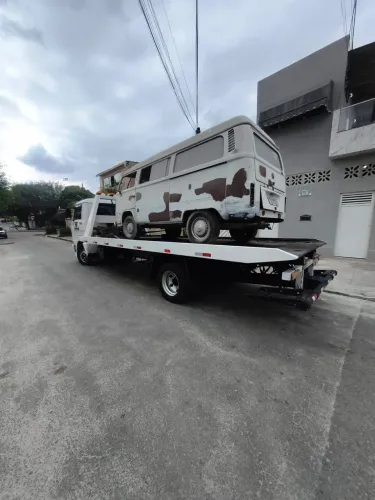 Caminhão reboque 850 delivery 