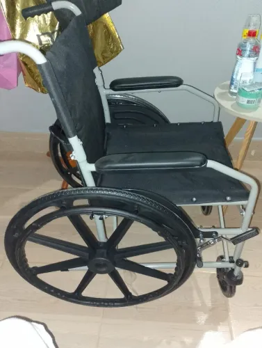 Cadeira De Rodas Dobrável Idoso 110kg Compacta Leve Duplo X