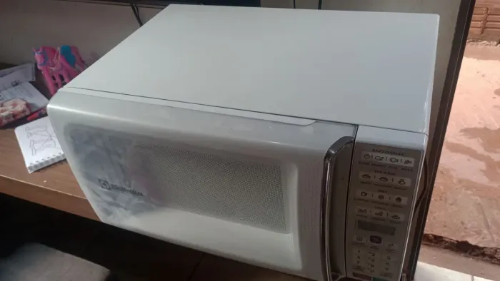 Microondas top