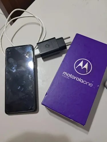 Motorola One vision