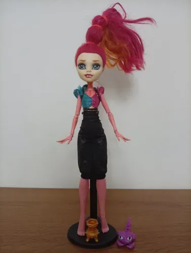 Boneca Monsters high Gigi Grant