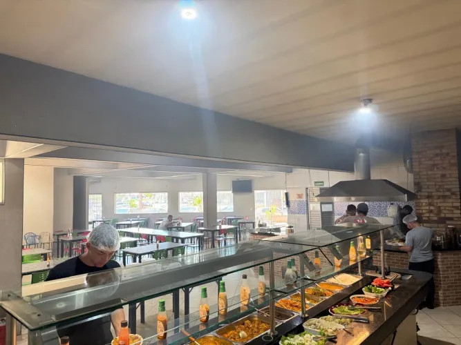 Passo ponto de Restaurante, com ótima clientela 