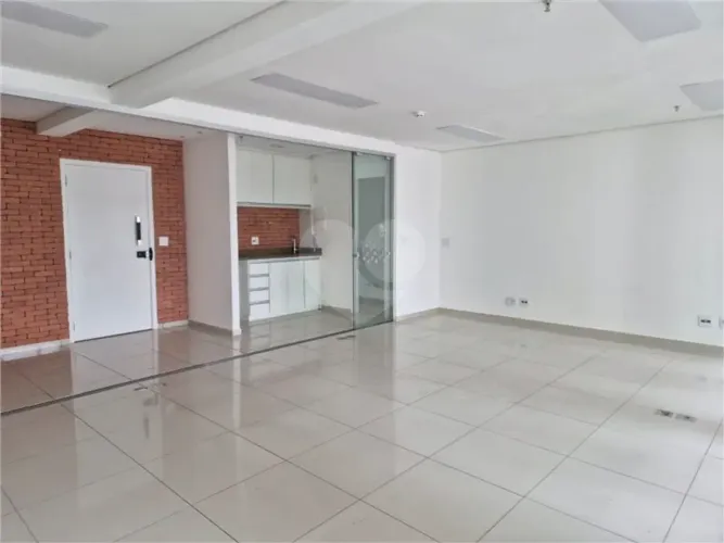 Salas à venda em Aclimação - SP