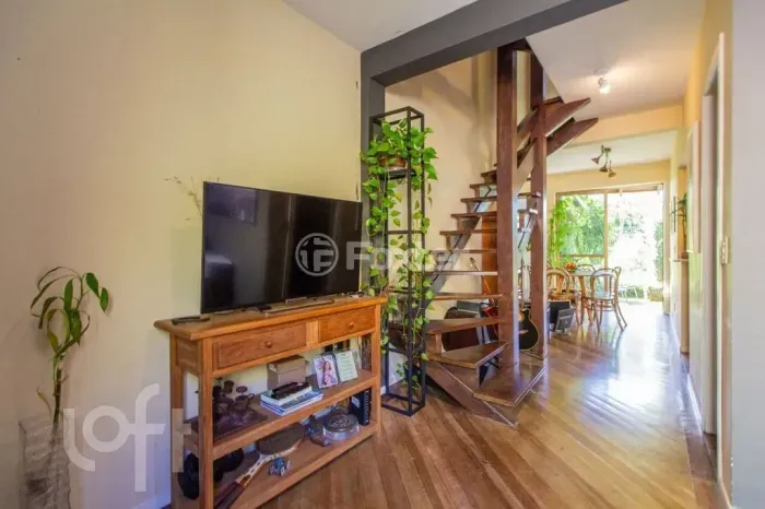 Vendo Casa em condomínio fechado com 03 quartos, próximo do Shopping Iguatemi, Porto Alegr