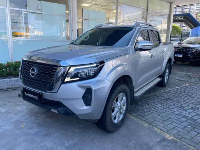 Nissan Frontier XE CD 4X4 2.3 Bi-TB Diesel Aut. 2025