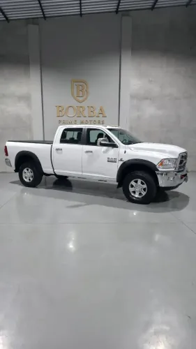 Dodge 2500 Laramie SLT 6.7 TDI CD 4X4 Diesel 2012