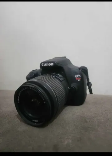 Câmera fotográfica profissional