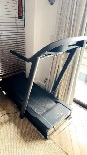 Esteira Ergométrica dobrável Domyos T500B (Decathlon) - Excelente Estado