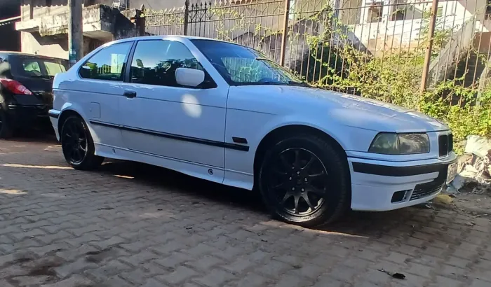 BMW 318I /IA 1.8 16V 1995