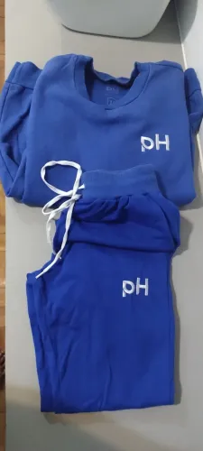 Uniforme PH - usado em bom estado - tam 12 <br>2 camisetas + 1 calça + 1 bermuda<br>? R$ 130
