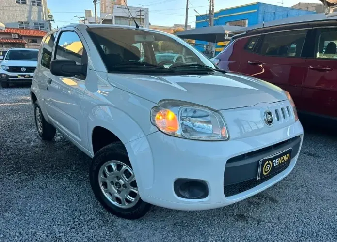 Fiat Uno Vivace 1.0 EVO Fire Flex 8V 3P 2014