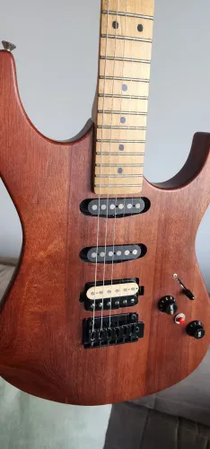 Guitarra tagima Stella - Captação Gibson