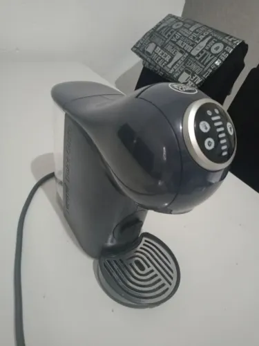 CAFETEIRA DOLCE GUSTO GENIO S PLUS