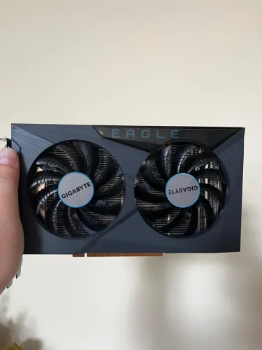 Troco RX 6500xt em R5 5600G
