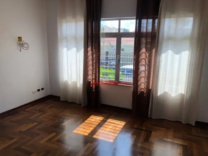 Casa com 3 dormitórios para alugar, 180 m² por R$ 4.420,00/mês - Vila Zat - São Paulo/SP