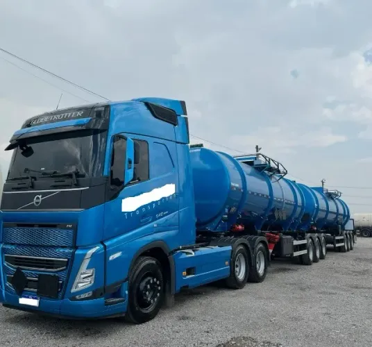 Volvo FH 540 6x4 (2024) 54 mil km + Rodotrem Tanque 2025