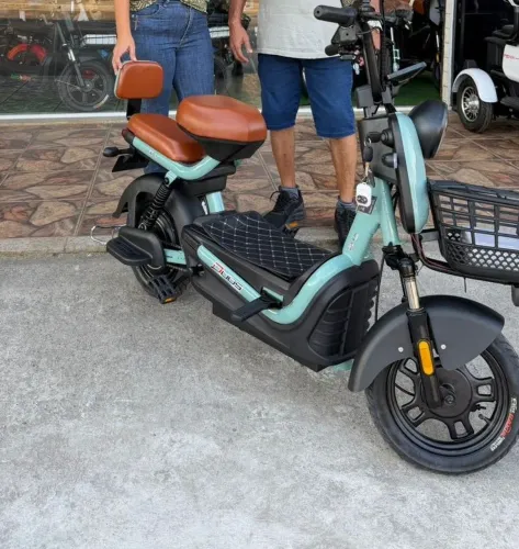SCOOTER AUTOPROPELIDO DUOS EKO-5 600W 48V<br><br>VERDE<br><br>87