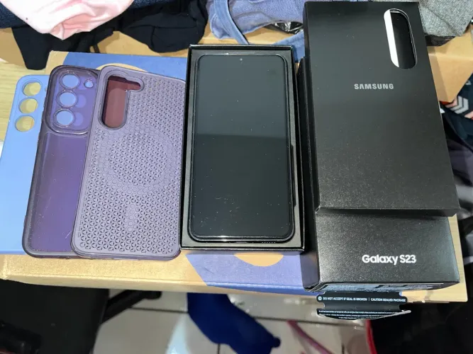 Samsung S23 preto - novissimo