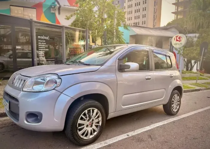 Fiat Uno Vivace/rua 1.0 EVO Fire Flex 8V 5P 2015