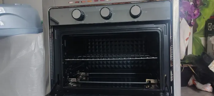 Forno elétrico Philco de embutir 46 litros