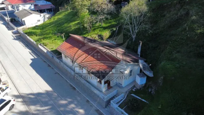 Casa para Venda em Angelina, centro, 5 dormitórios, 2 banheiros