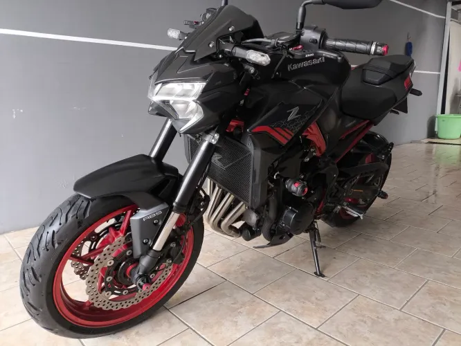 Kawasaki z900