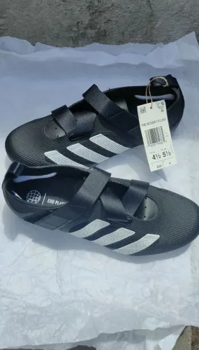 Sapatilha de Speed Adidas 34/35