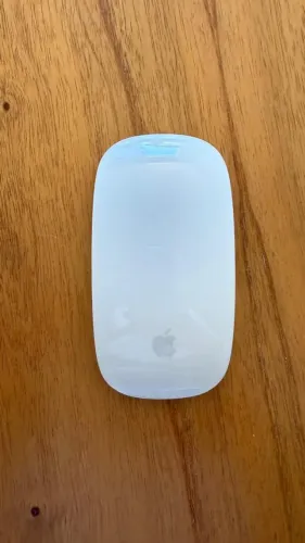 Mouse sem fio Apple Magic 2 - A1657 branco