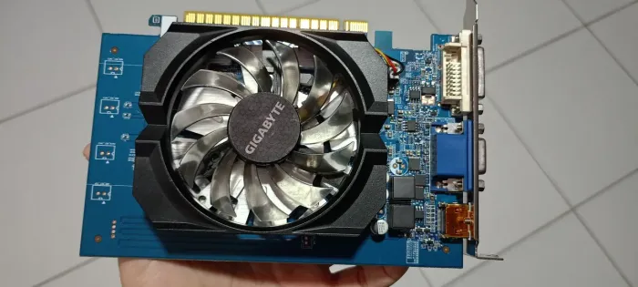 Placa de vídeo 2GB