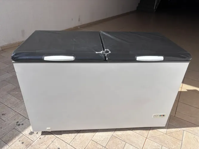 Freezer Consul horizontal 534L 110v