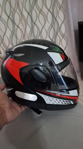 Capacete n°56