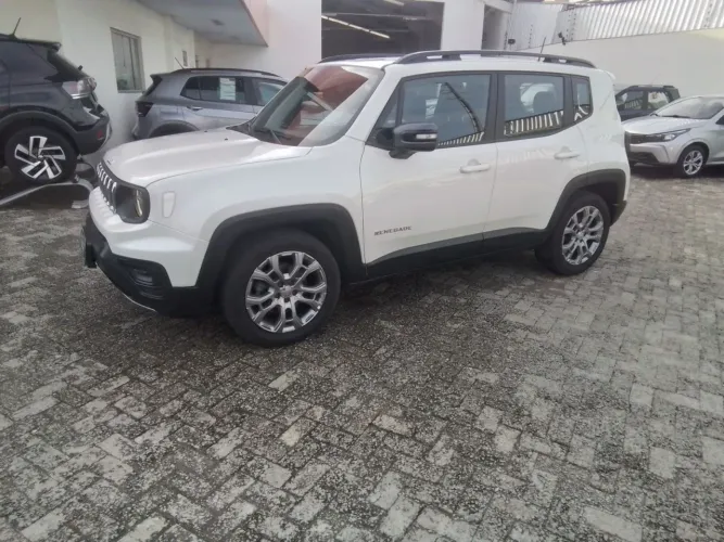Jeep Renegade Long. T270 1.3 TB 4X2 Flex Aut. 2025