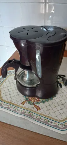Cafeteira mallory pequena