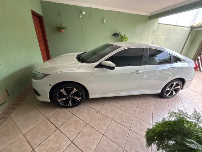 Honda Civic Sedan EXL 2.0 Flex 16V Aut.4p 2019