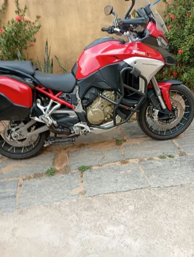 Venda moto ducati multistrada v4s anos 2022