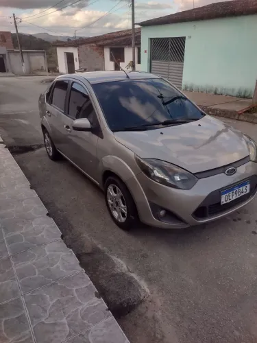 Ford Fiesta Sed. 1.6 8V Flex 4P 2013
