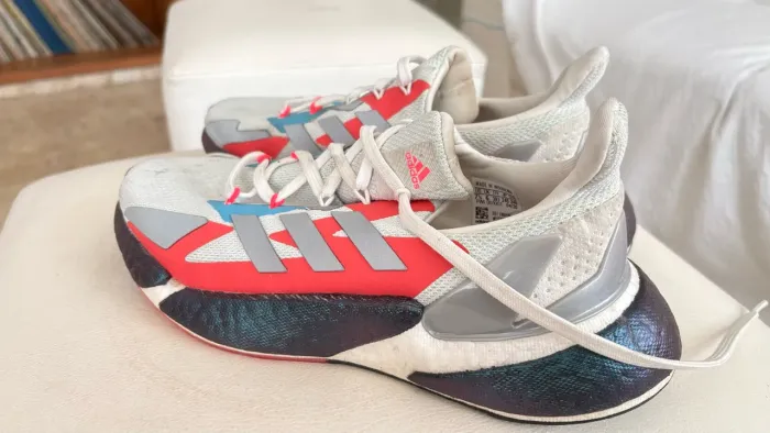 Tênis adidas Boost tamanho 7.5