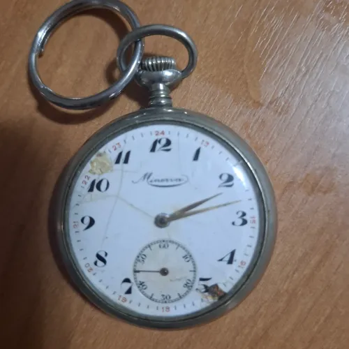 Relógio de bolso minerva