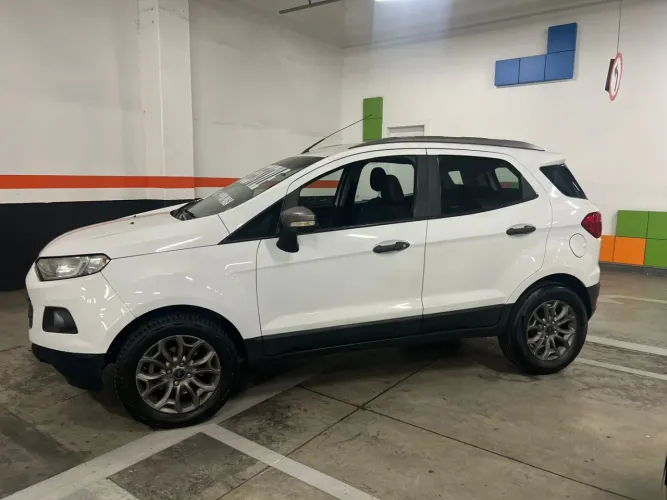 Ford Ecosport Freestyle 1.6 16V Flex 5P 2015