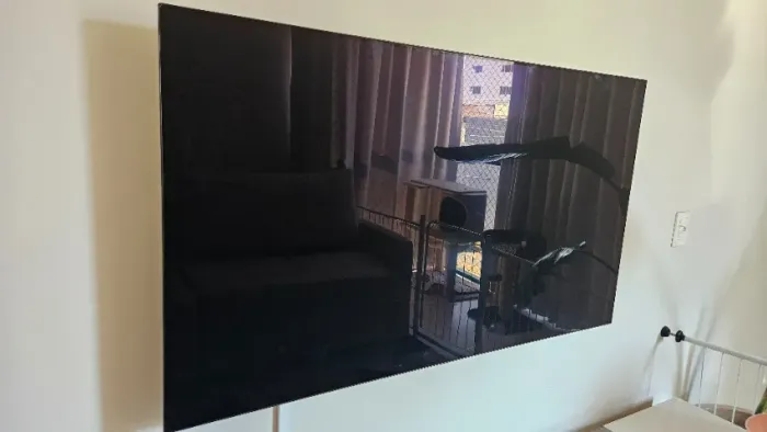 TV LG Oled 55" - tela danificada
