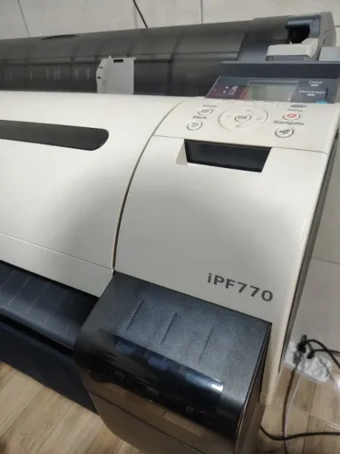 Plotter de impressão plantas e projetos 