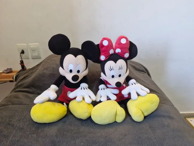 Casal Mickey e Minnie de Pelúcia - Disney Parks Original