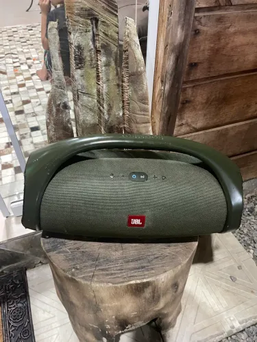 Jbl boombox
