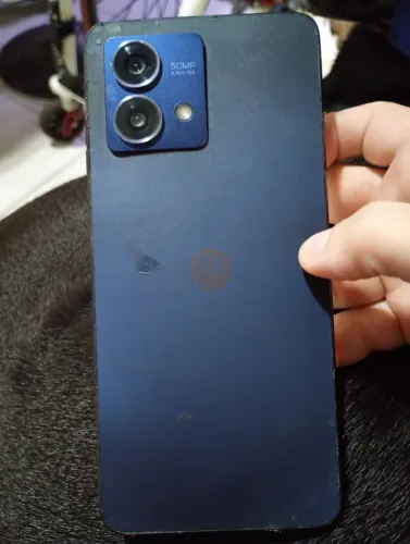 Vendo ou troco por outro  celular,moto G84 