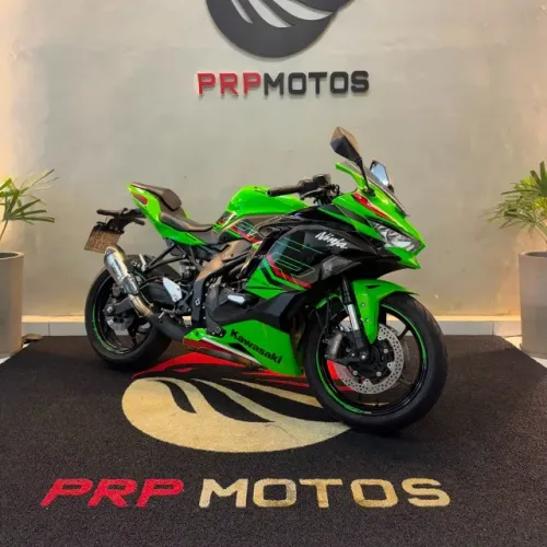 Ninja ZX4-R 