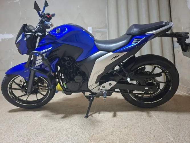 Fazer 250 muito conservada IPVA 2026 pago